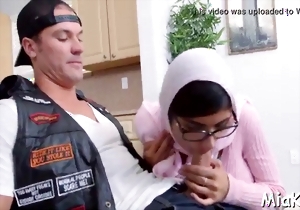 Two babes in hijabs are sucking his tasty fat penis with love